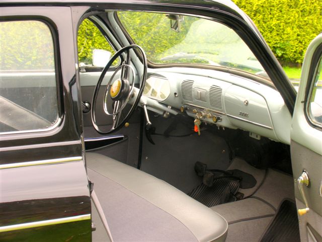 Seat1400B M-176.363 060.jpg